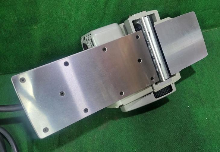 中古 マキタ 155mm電気カンナ 1805NSP ～替刃式～の通販｜プロの