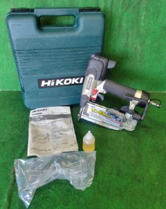 中古　HIKOKI　常圧ピン釘打機　NP55M(エアダスタ付)