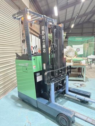  トヨタ　バッテリーフォークリフト　　GENEO-R　実働2227時間程　1500kg 7FBR15