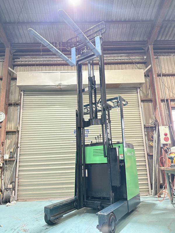  トヨタ　バッテリーフォークリフト　　GENEO-R　実働2227時間程　1500kg 7FBR15