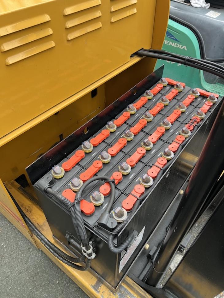 中古 TCM バッテリーフォークリフト FRB18-8 ツメ長さ2.0m 最大荷重1.8t バッテリーリーチ