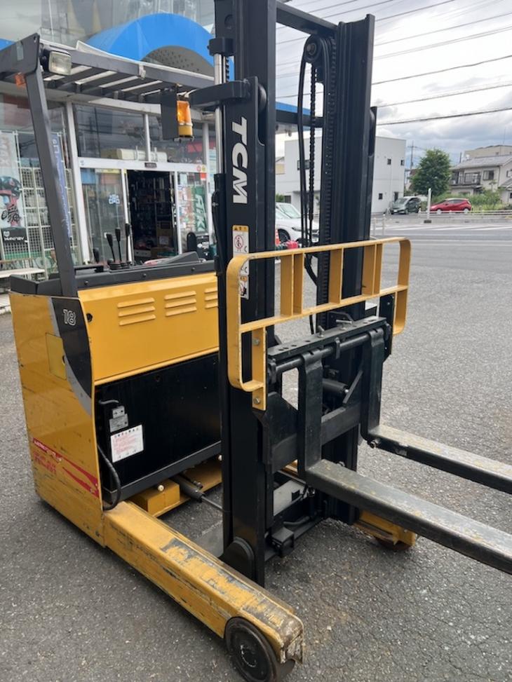 中古 TCM バッテリーフォークリフト FRB18-8 ツメ長さ2.0m 最大荷重1.8t バッテリーリーチ