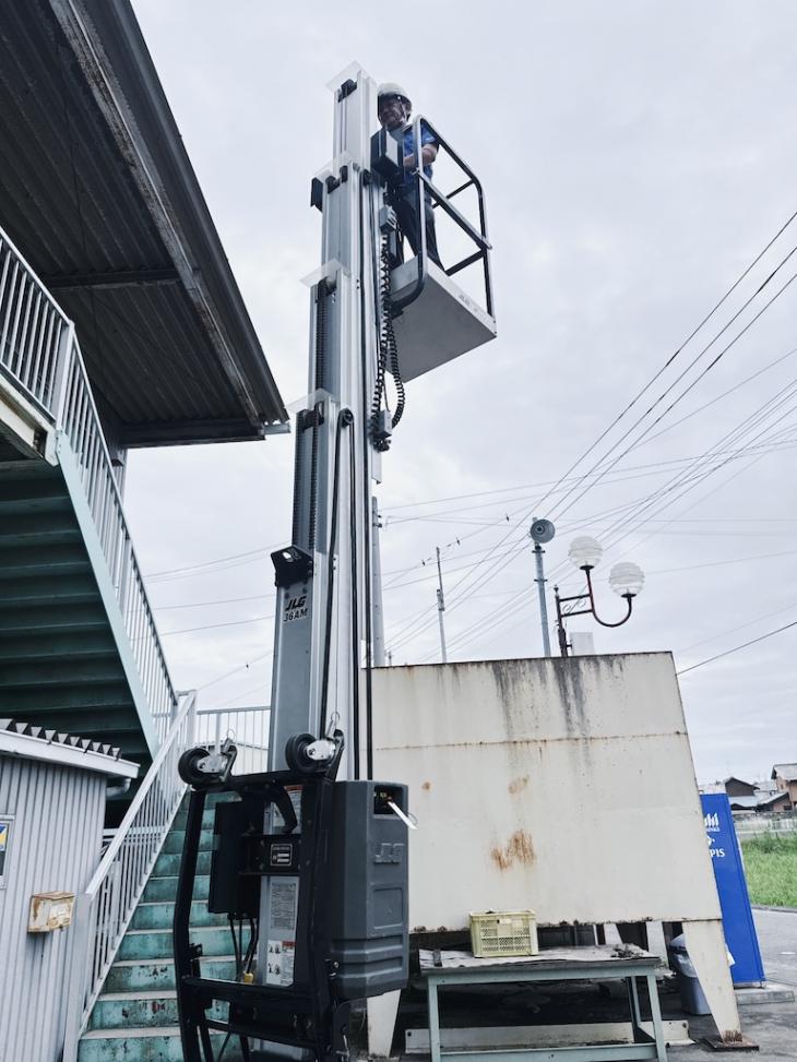 中古 JLG 高所作業装置 アクセスマスター 36AM 最大高さ11.05m 極東 AC100V駆動