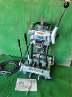 中古　日立　30mm深穴角のみ　BS30SA