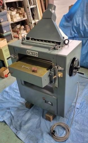 中古　整備済木工機械　太洋製作所　400㎜　自動かんな盤　S-400