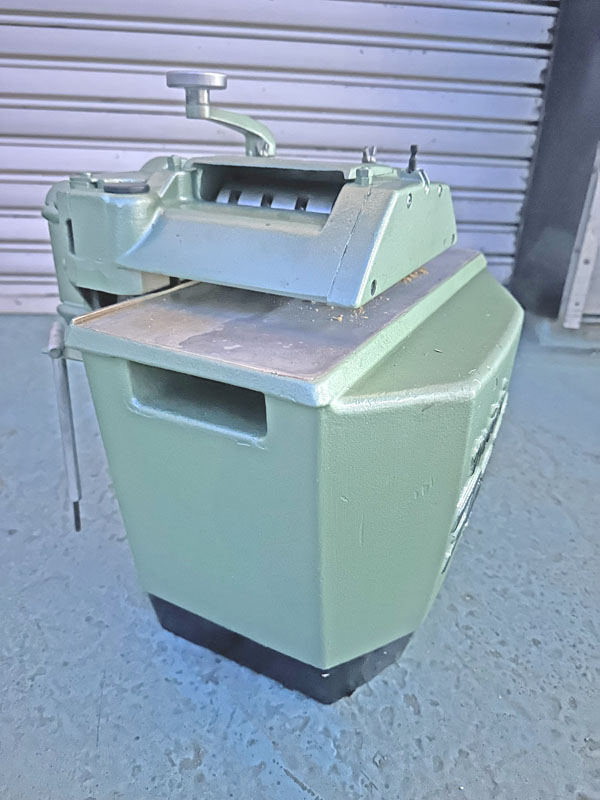 中古木工機械 飯田工業㈱ 小型自動一面かんな盤 ミニフォルテ FX