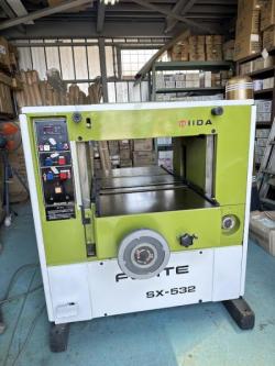 中古木工機械　500ミリ　自動一面鉋盤　自動かんな盤　飯田　SX-532 整備済