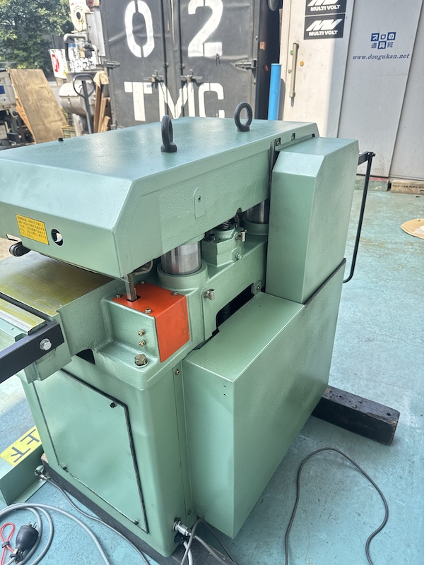 中古 日立工機 290mmオートリターン超仕上げかんな盤 PF100Fの