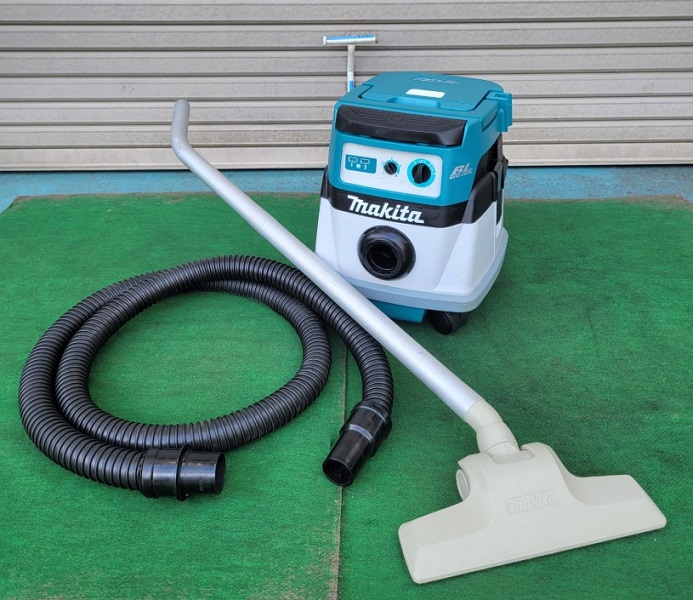 マキタ乾、湿両用掃除機 楽天市場】マキタ M442 集じん機 AC100V 乾湿両用 : 家づくりと工具の