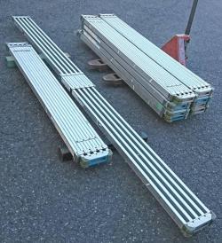 【中古】 長谷川工業㈱ アルミ合金製伸縮式足場板(スライドステージ)10枚組　SSL-200